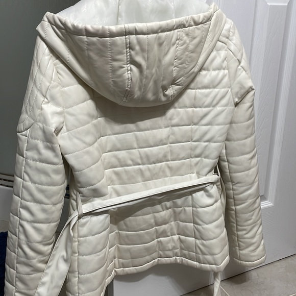 Guess Jacket - Picture 5 of 5